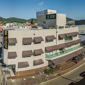 https://pousada-doluar.santa-catarina-brasil.com